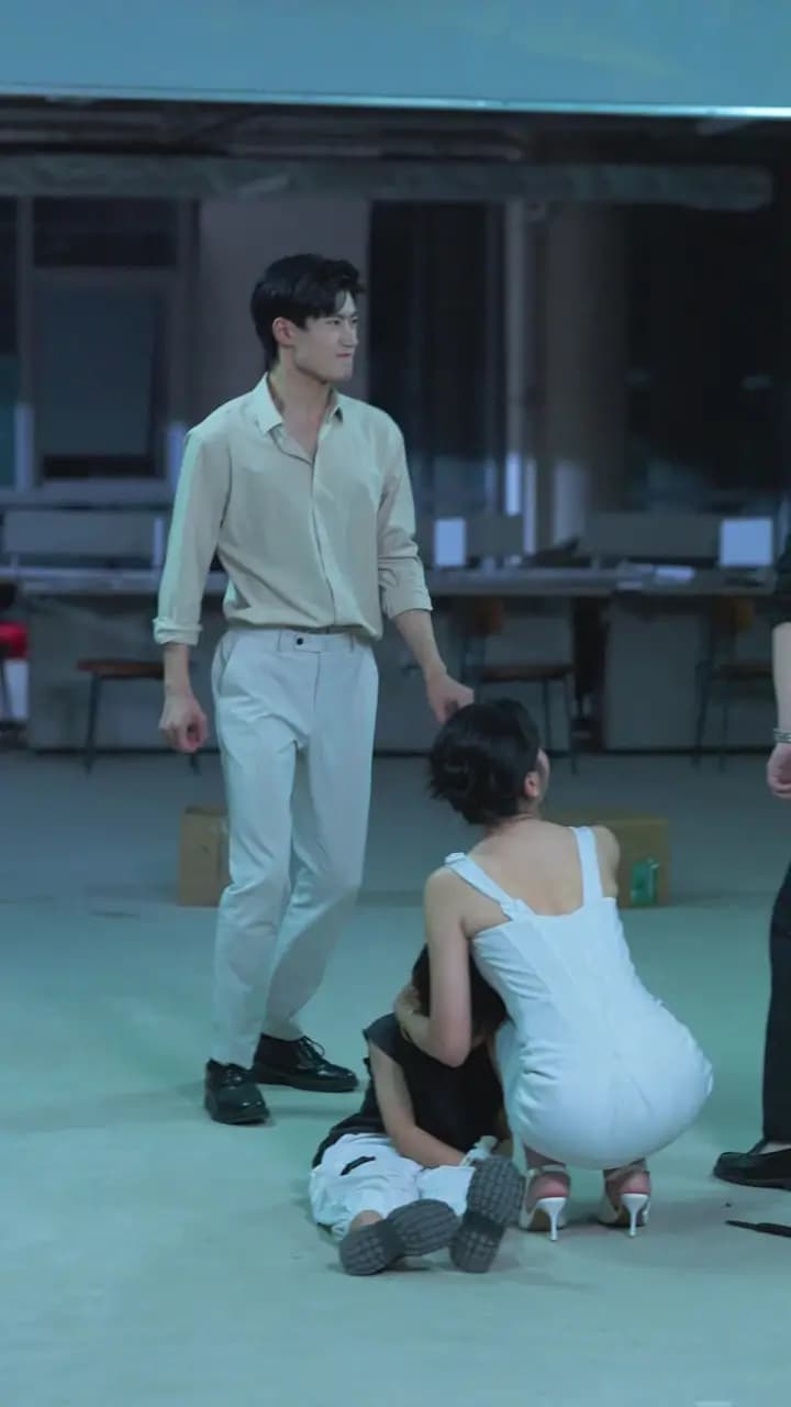 Episode Cover