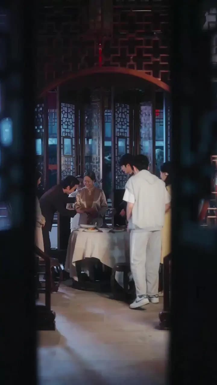 Episode Cover