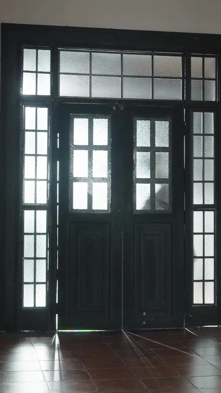 Episode Cover
