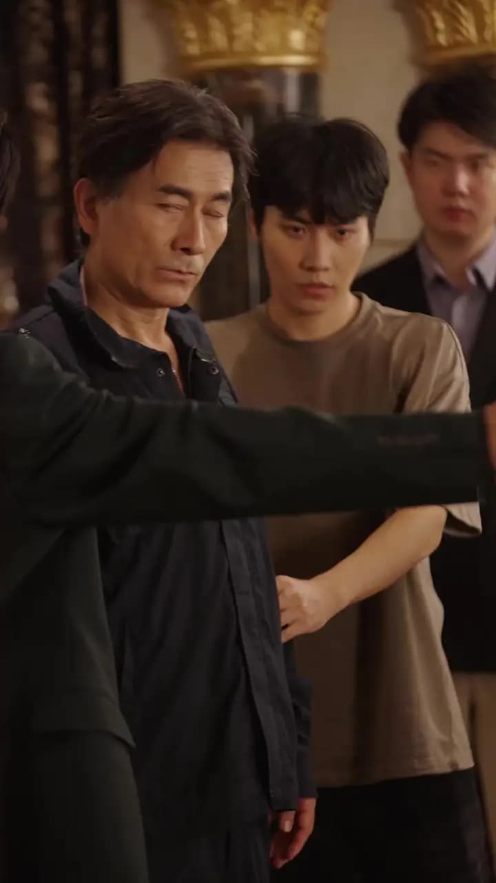 Episode Cover