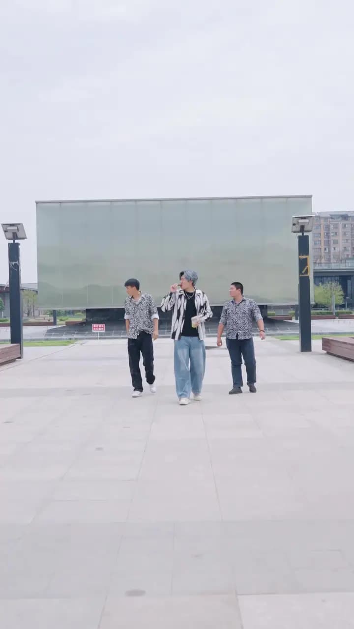 Episode Cover