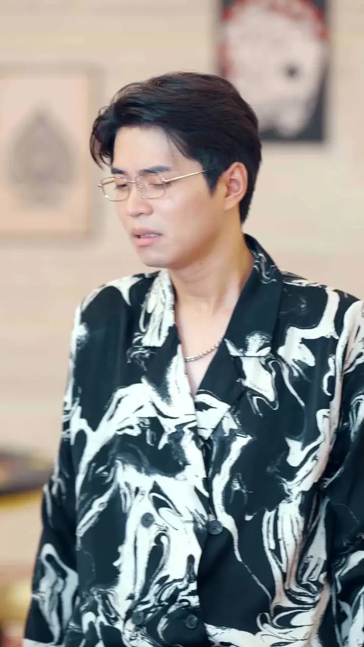 Episode Cover