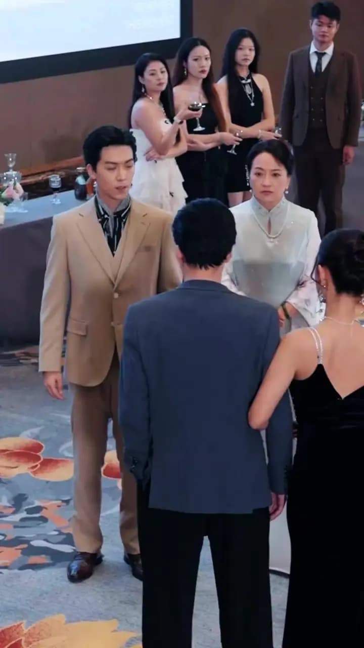 Episode Cover