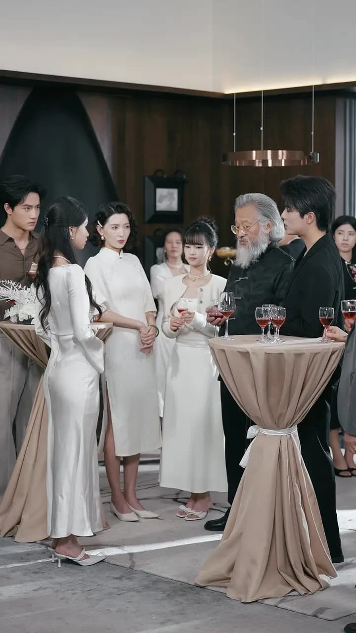Episode Cover