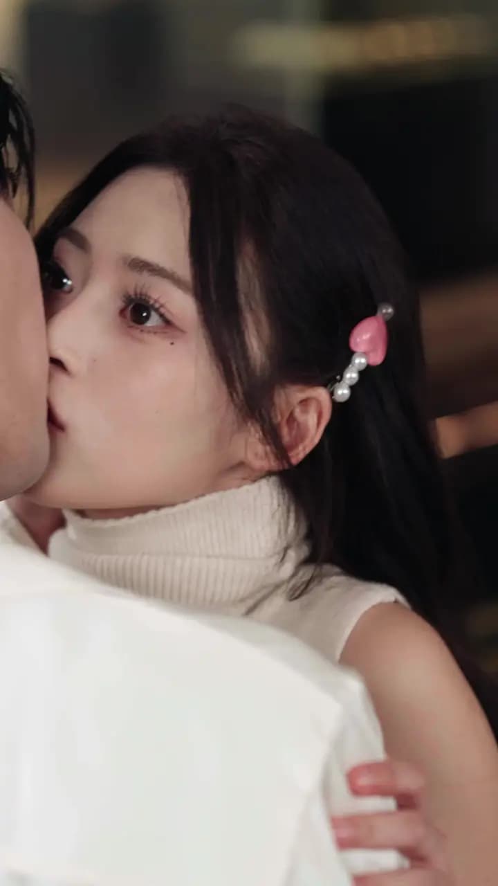 Episode Cover