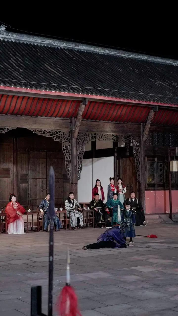 Episode Cover