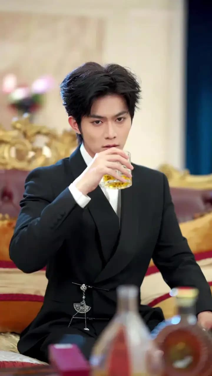Episode Cover