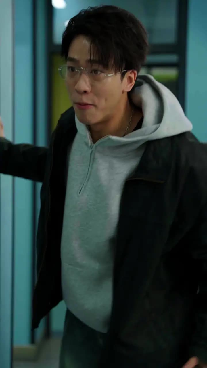 Episode Cover