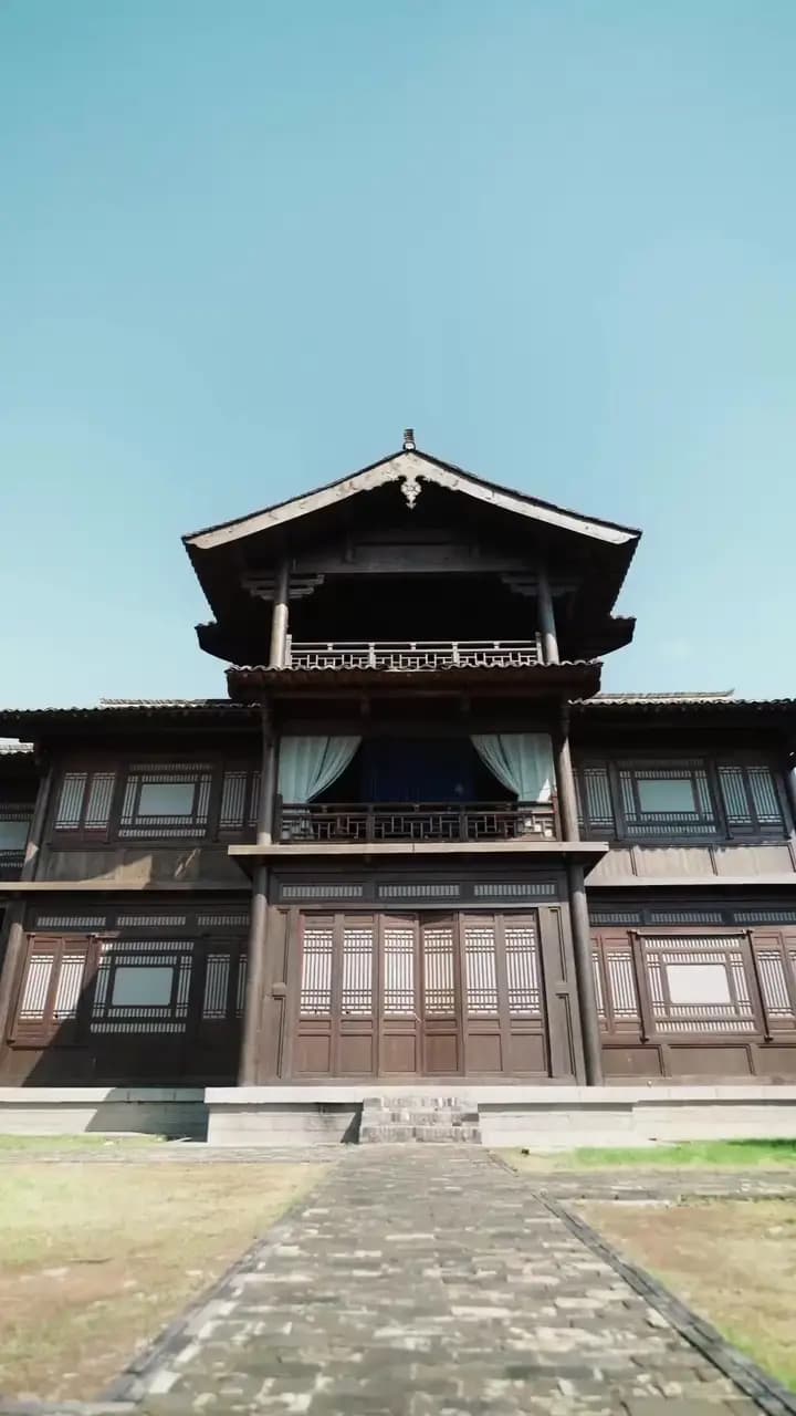 Episode Cover