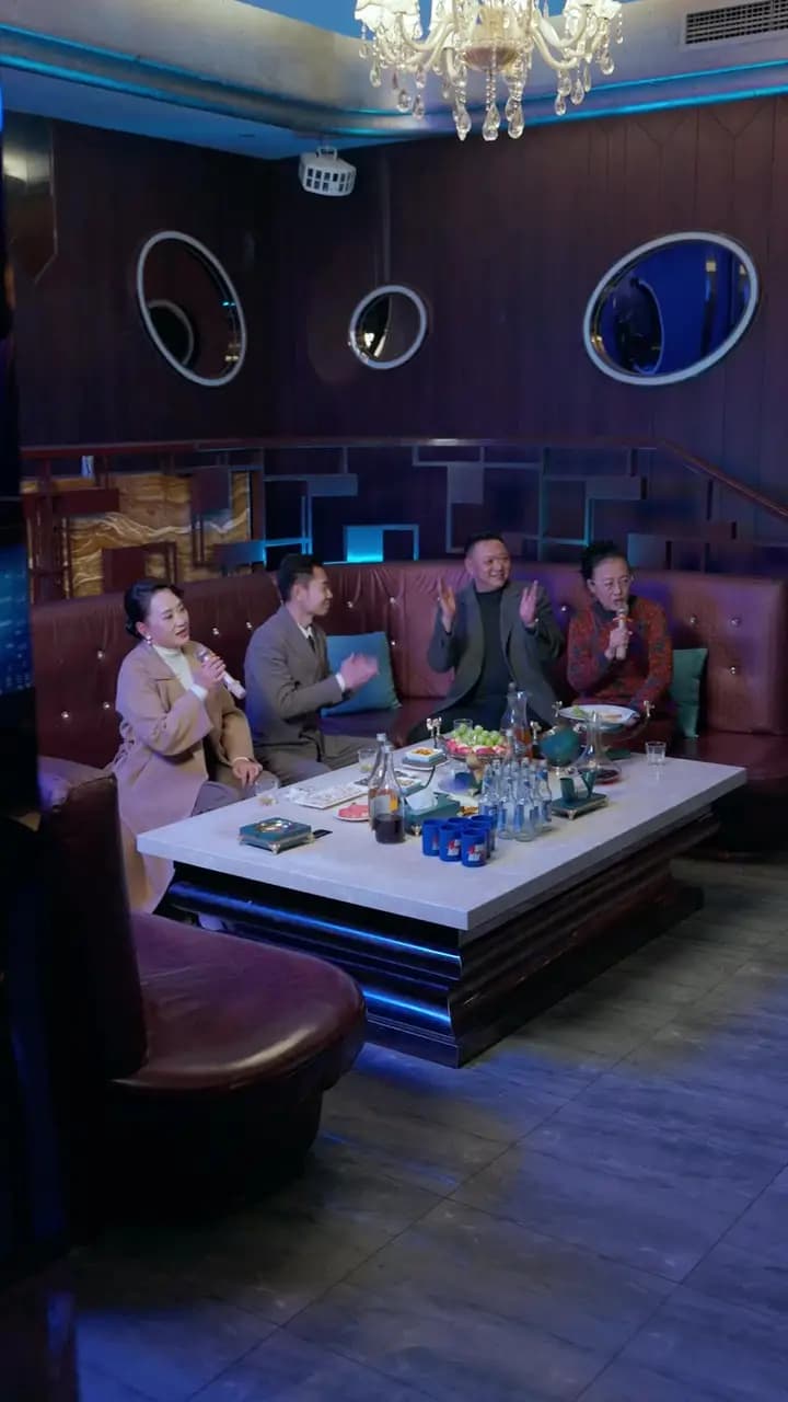 Episode Cover