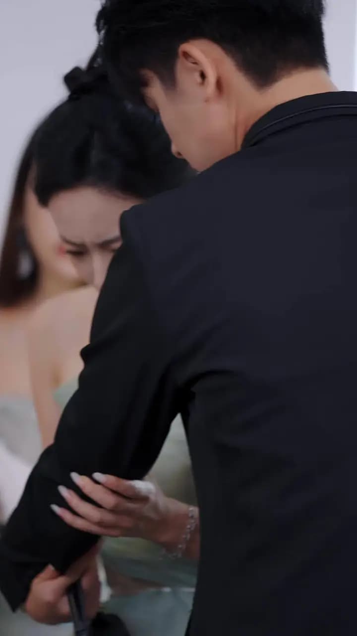 Episode Cover
