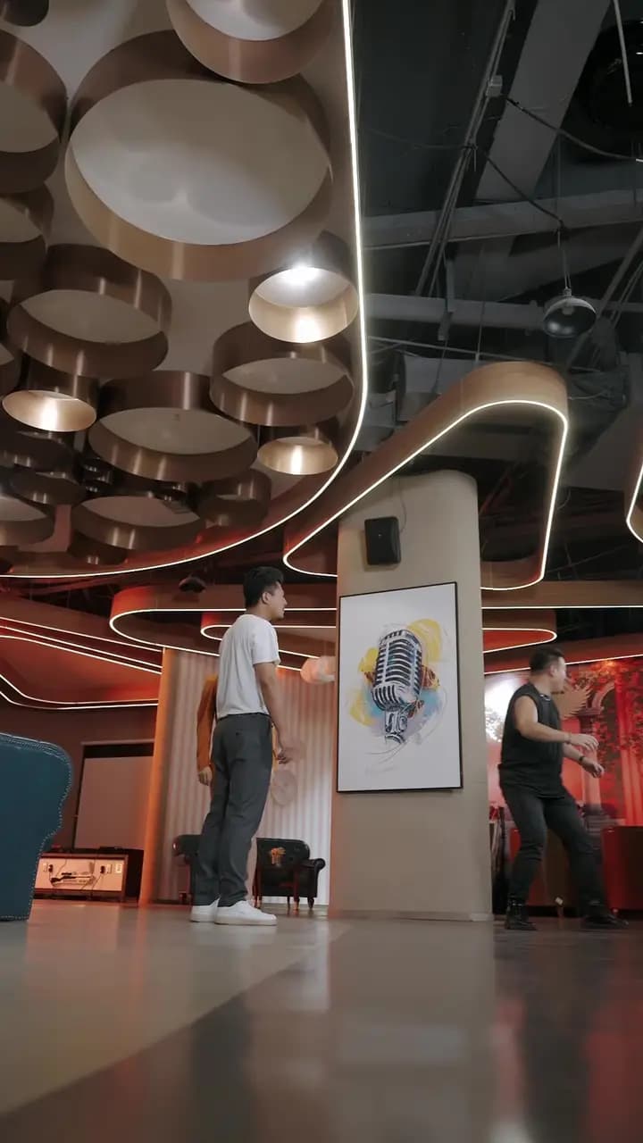 Episode Cover