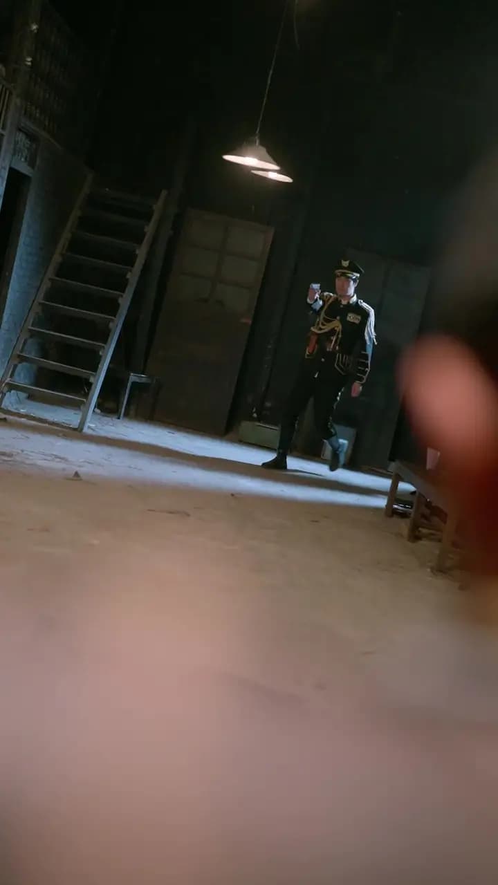 Episode Cover
