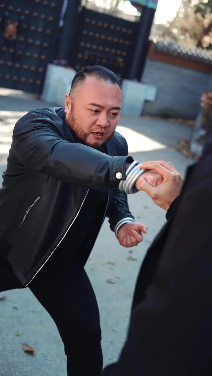 Episode Cover