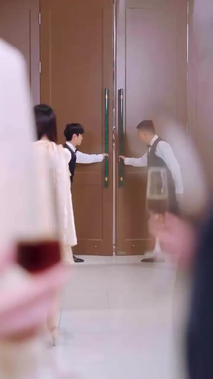 Episode Cover