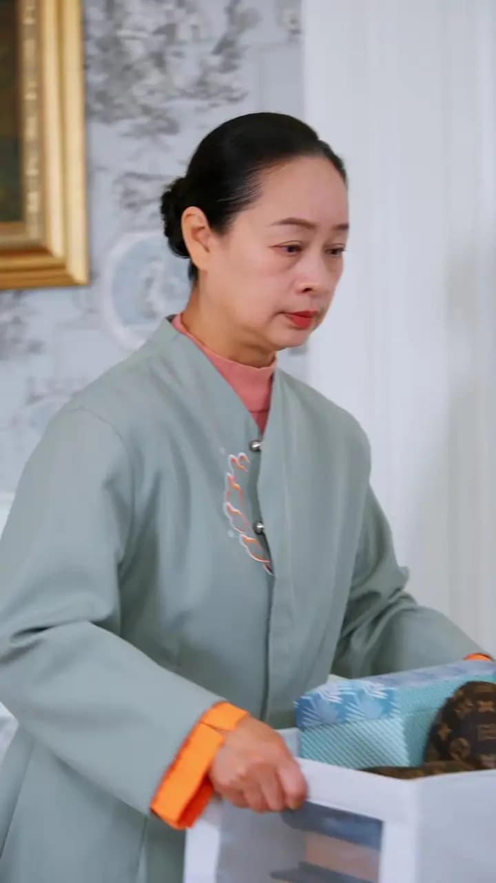 Episode Cover