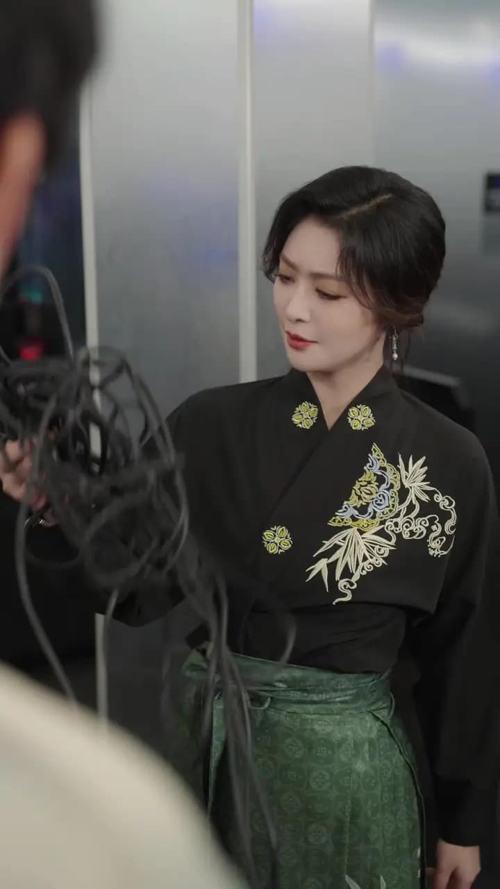 Episode Cover