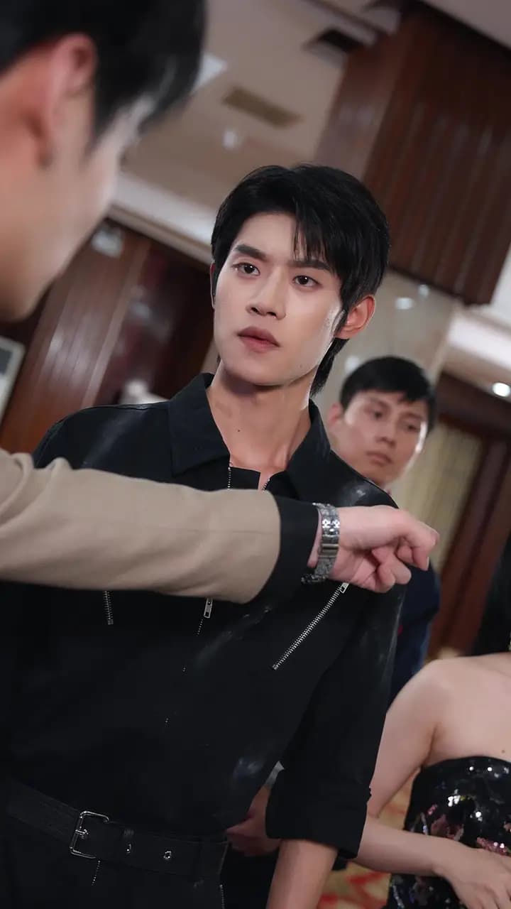 Episode Cover