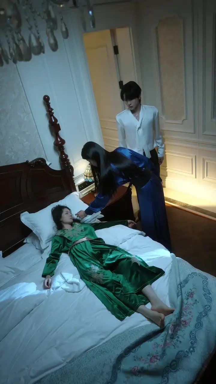 Episode Cover