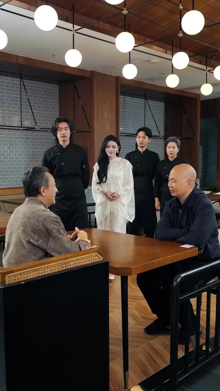Episode Cover